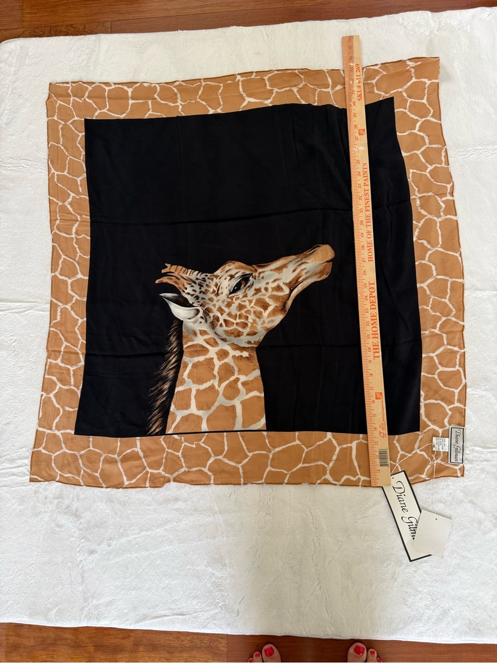 NWT Full SILK XL LARGE Scarf Stunning Giraffe Print Sarong Black Gold Brown - Picture 5 of 6
